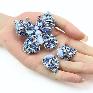 Sweet REGENCY JEWELS Light Blue AB Crystals Glass Butterfly Set